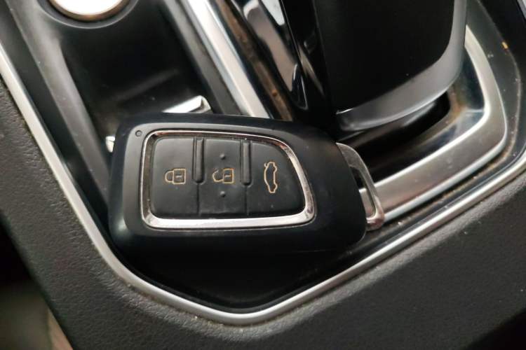 Used Dongfeng Aeolus E70 2023 Revised PRO Smart Drive Version
