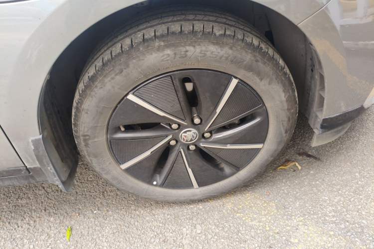 Used Buick Velite 6 2024 430km Comfort Edition Right Front Wheel Hub