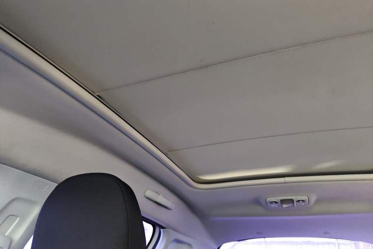 Used Peugeot 2008 2015 1.6L Automatic Playcool Edition