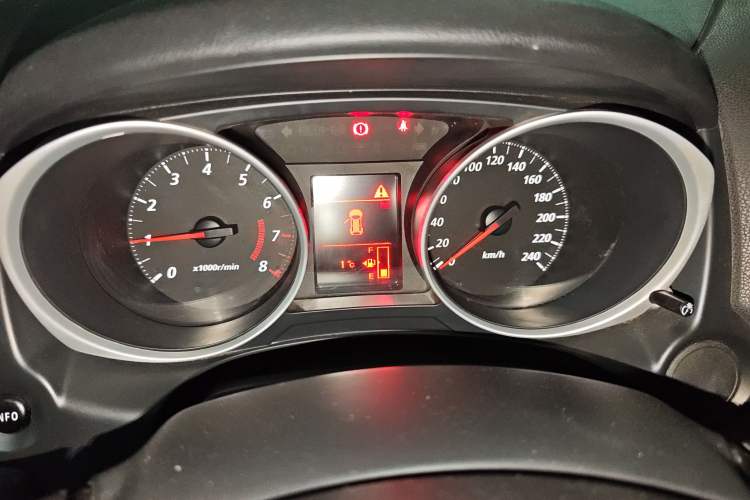 Used Mitsubishi ASX 2013 1.6L Manual Two-Wheel Drive Standard Edition