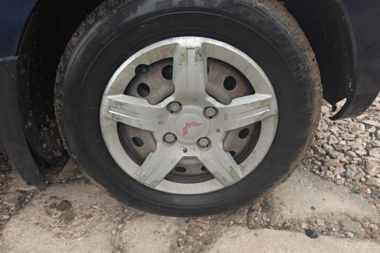 Used Wuling Hongguang 2013 1.5L Base Version