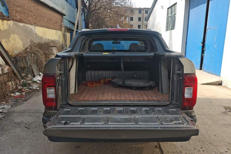 Used Farizon FX 2020 1.8T Smart Edition 4-Seater
