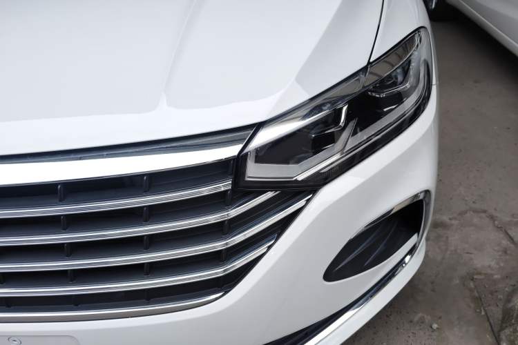 Used Volkswagen Lavida 2023 300TSI DSG Full-Comfort Edition
