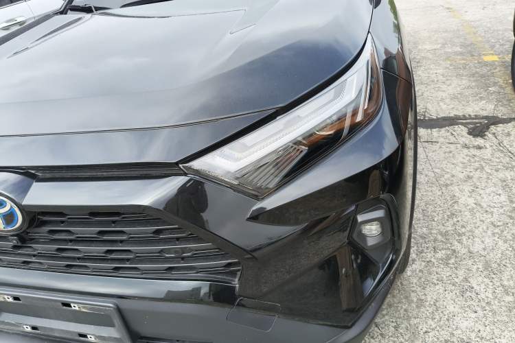 Used Toyota RAV4 2023 Dual-Engine 2.5L E-CVT Two-Wheel Drive Elite Plus Edition Left Front Headlight