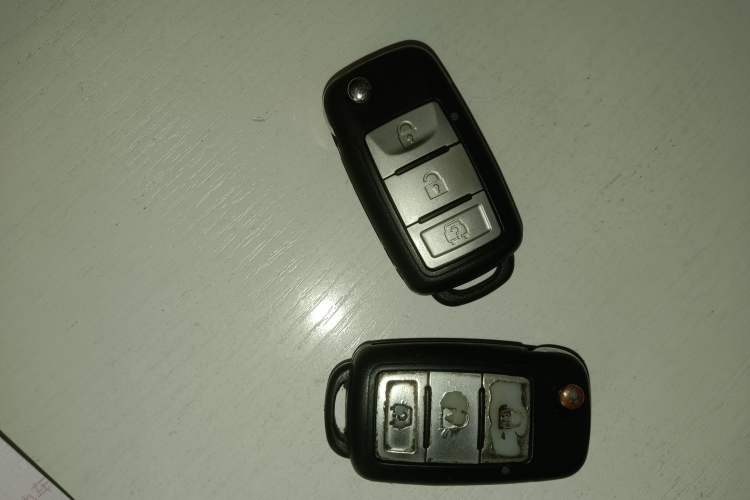 Used Dongfeng Fengon 370 2016 1.5L Manual Luxury 7-Seater