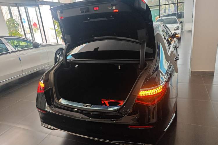 Used Mercedes-Benz S-Class 2022 S 400 L Business Model Trunk