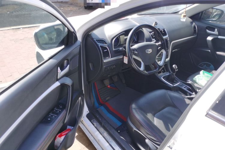 Used Geely Auto Emgrand 2015 Sedan 1.5L Manual - Top Trim Level
