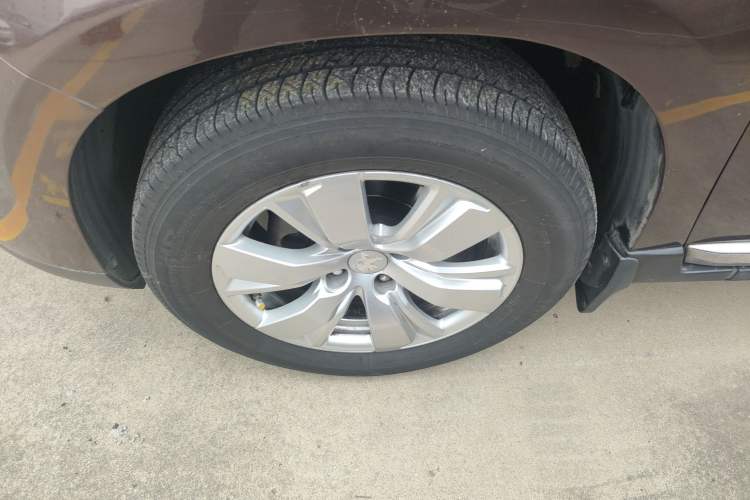 Used Peugeot 2008 2014 1.6L Automatic Fashion Edition
