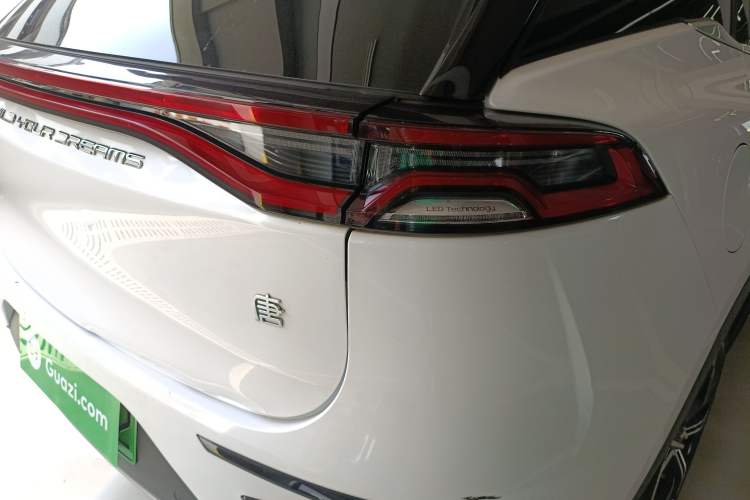Used BYD Tang New Energy 2021 DM-i 112KM Prestige Model Exterior 3