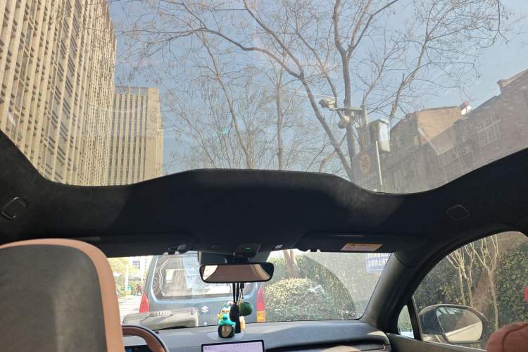 Used Nio EC6 2024 75 kWh
