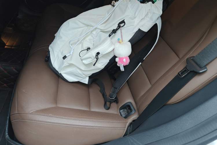 Used Mercedes-Benz CLA 2014 CLA 260 4MATIC Left Rear Seat