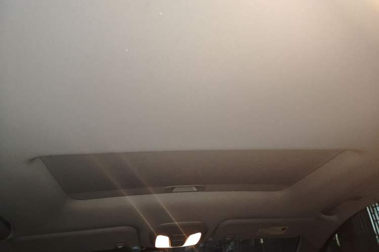 Used SAIC MAXUS EUNIQ 5 2020 1.3T PLUG-IN Elite Edition