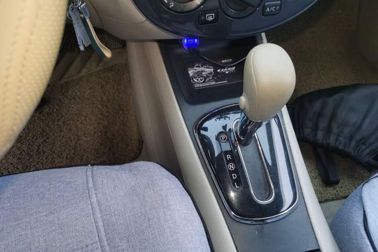 Used Nissan Tiida 2011 1.6L CVT Comfort Model