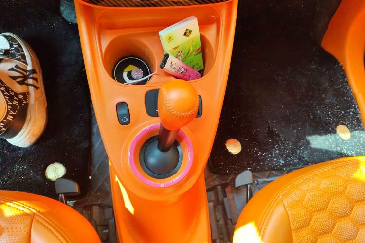 Used smart fortwo 2015 1.0L 52 kW hardtop Dynamic version