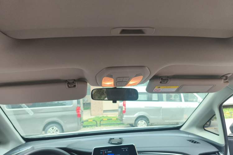 Used SAIC MAXUS G50 2022 1.5T Automatic Comfort Touring B Headliner