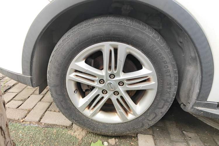 Used GAC Trumpchi GS5 2012 2.0L Automatic Two-Wheel Drive Anniversary Edition