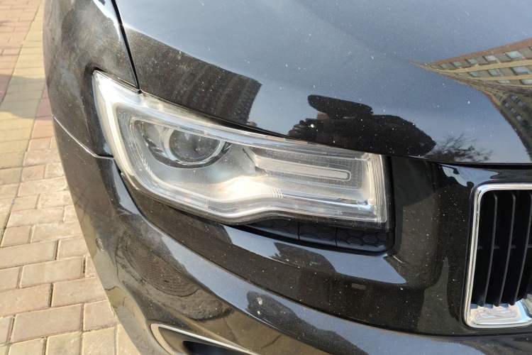 Used Jeep Grand Cherokee 2014 3.0L Comfort Navigation Edition