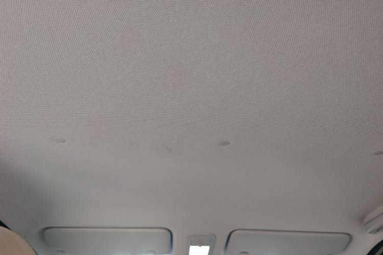Used Wuling Hongguang MINIEV 2025 Four-Door Version Advanced Edition Headliner