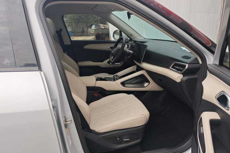 Used BYD Yuan UP 2024 401KM Beyond Edition
