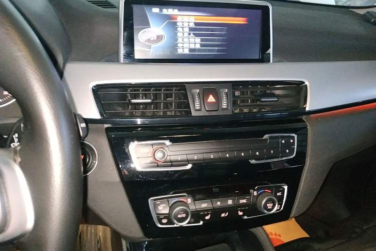 Used BMW X1 2016 sDrive18Li Premium Edition