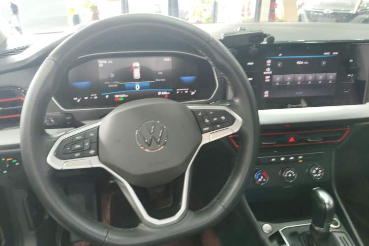 Used Volkswagen Lavida 2023 280TSI DSG Starry Sky Deluxe Edition Center Console