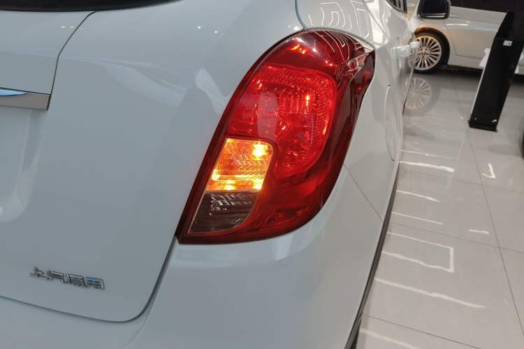 Used Buick Encore 2017 18T Automatic Two-Wheel Drive Urban Leading Model Right Rear Taillight