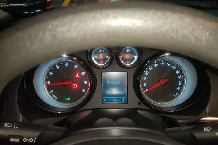 Used Buick Regal 2015 1.6T Leading Technology Model Instrument Cluster