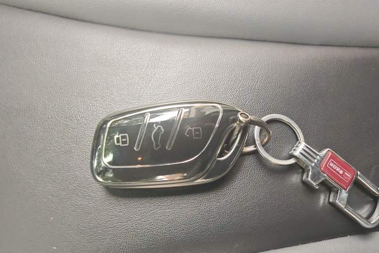 Used Roewe Clever 2022 311km QiQi BoBo Edition Vehicle Key