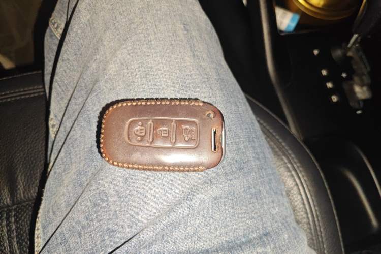 Used Hyundai ix35 2010 2.0L Automatic Two-Wheel Drive Elite Edition GLS Vehicle Key