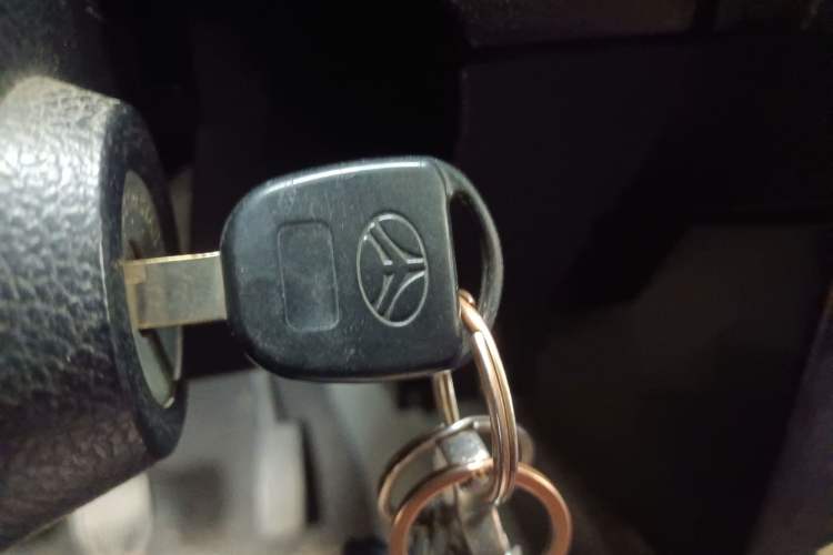 Used BAW Zhanqi 2016 2.0L Gladiator Luxury Edition China IV
