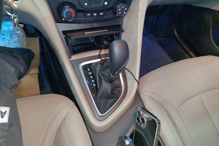 Used Buick GT 2021 Exemplar 1.5L Automatic Elite Version Gear Lever