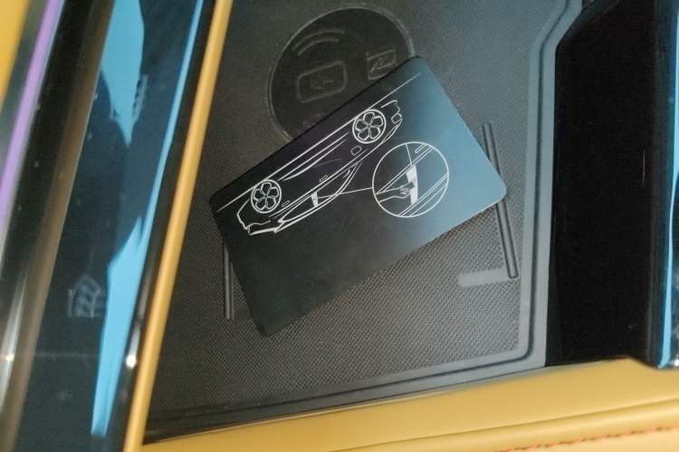 Used Zeekr 001 2021 Ultra-Long Range Dual-Motor YOU Version Vehicle Key