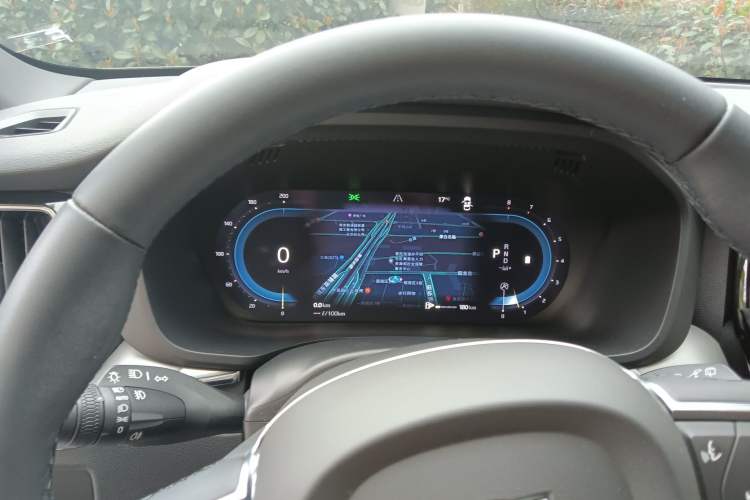 Used Volvo XC60 2024 B5 4x4 Smart Luxury Edition