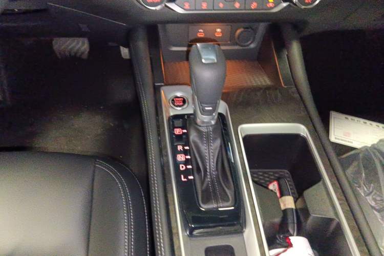 Used Nissan Teana 2025 Model 2.0L XL-TLS Enjoyment Edition