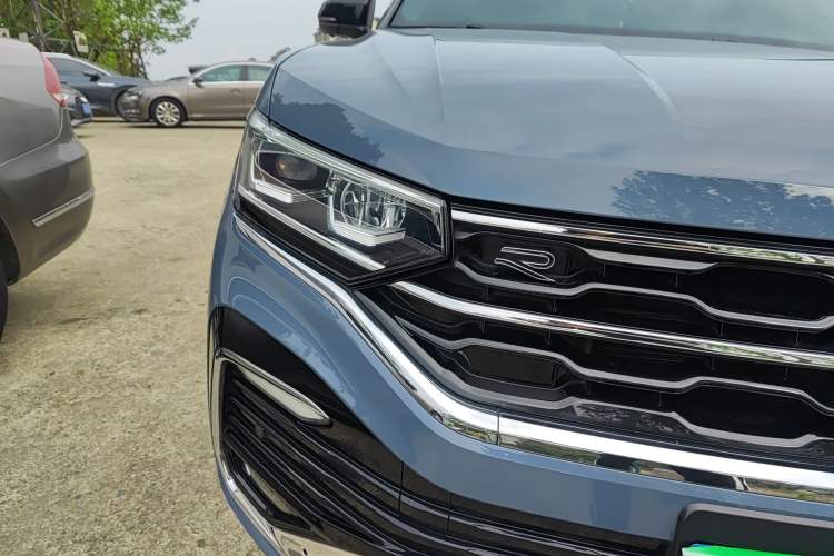 Used Volkswagen Tayron X 2020 380TSI Four-Wheel Drive Prestige Connected Version Right Front Headlight