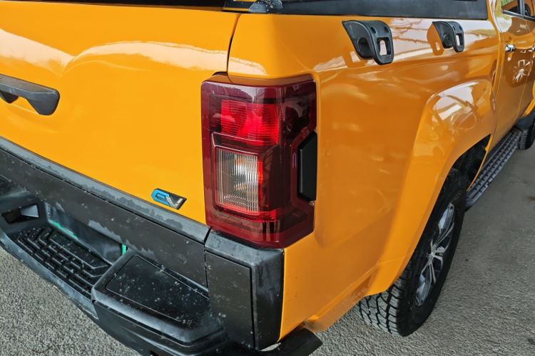 Used JMC Yuhu EV 2022 4x2 LX JX1032PSEF5BEV Exterior 3