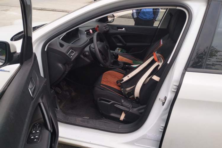 Used Peugeot 308 2016 230THP Manual Fashion Edition Driver Seat