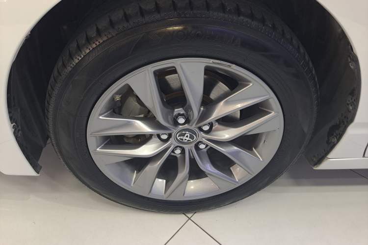 Used Toyota Avalon 2021 2.5L Luxury Edition
