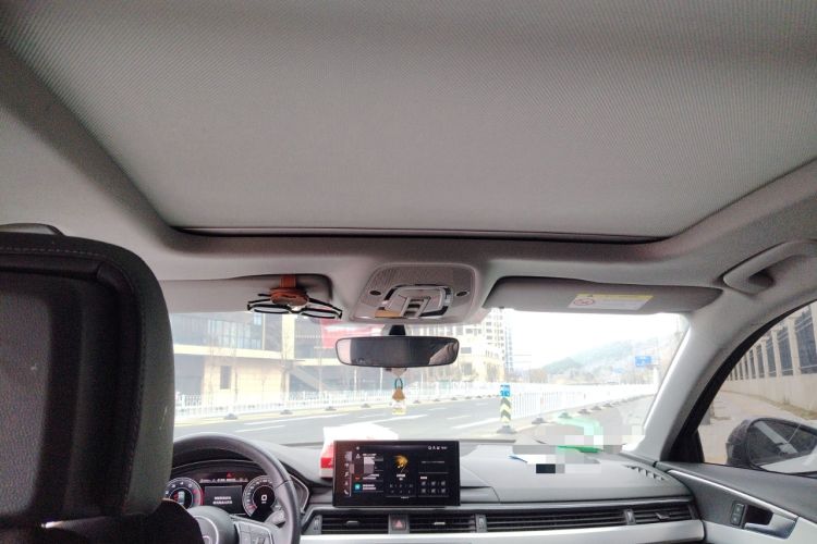 Used Audi A4L 2022 40 TFSI Luxury Dynamic Model