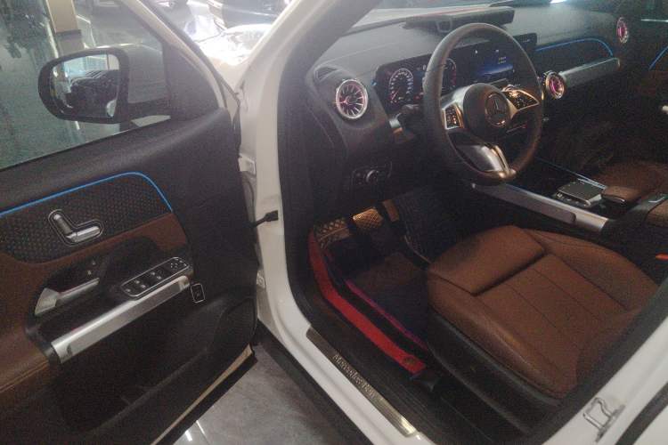 Used Mercedes-Benz GLB 2024 GLB 220 Dynamic Edition
