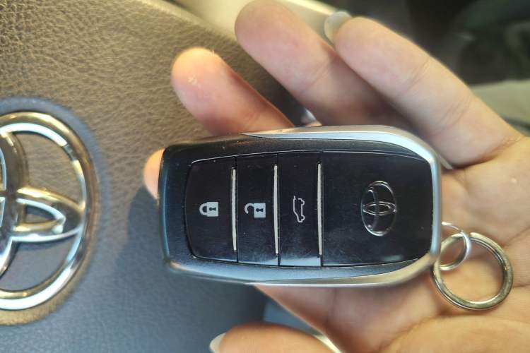 Used Toyota Prado 2016 2.7L Automatic Standard Edition