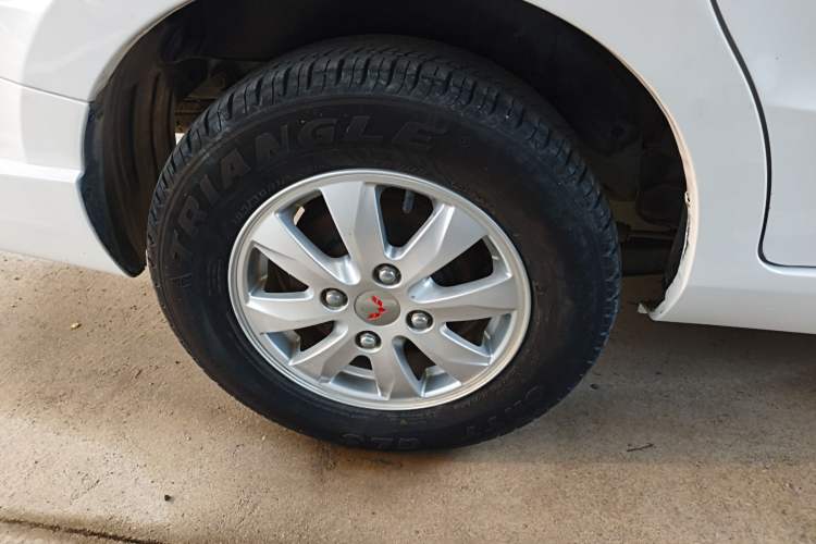 Used Wuling Hongguang 2014 1.5L S Standard Version