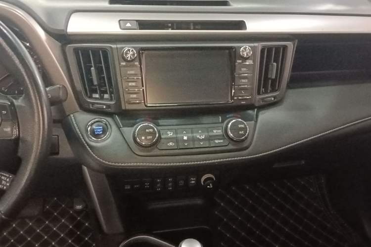 Used Toyota RAV4 2016 2.5L Automatic 4x4 Elite Edition