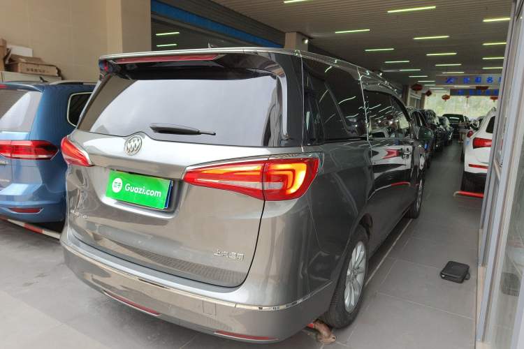 Used Buick GL8 2018 ES 28T Premium Model China VI Standard