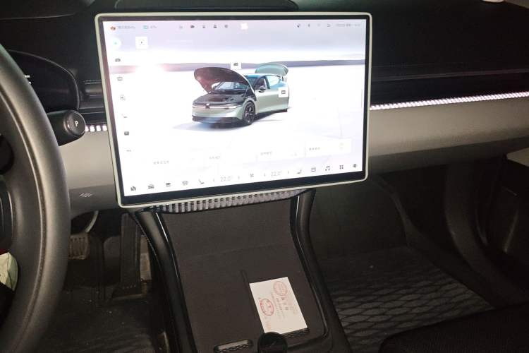 Used Zeekr 007 2025 Rear-Drive Intelligent Driving Version 75 kWh Audio And AC Panel