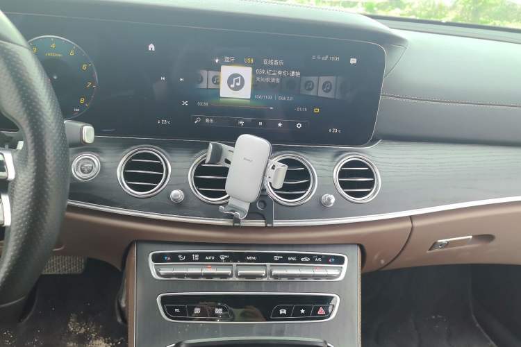 Used Mercedes-Benz E-Class 2021 E 300 L Sporty and Stylish Model