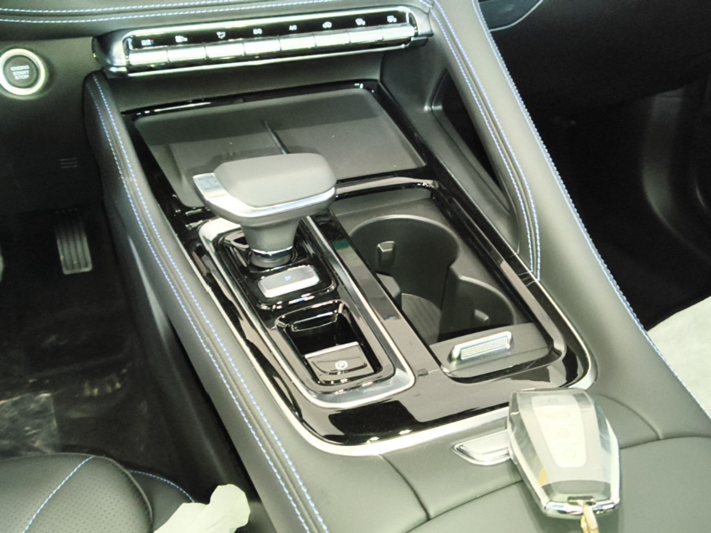 Geely Auto Preface 2026 Model Oriental Yao 1.5TD Kunlun Edition — снимка 16