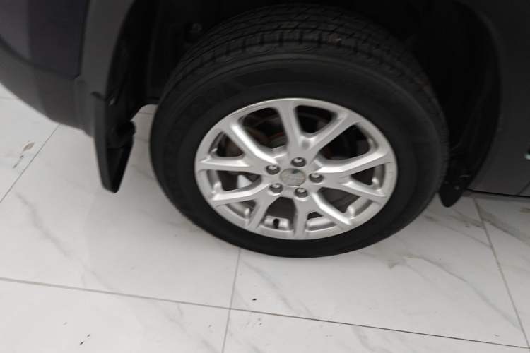 Used Jeep Cherokee 2017 2.4L Leading Smart Edition