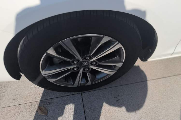 Used Ford Escort 2021 1.5L Automatic Diamond Edition Left Front Wheel Hub