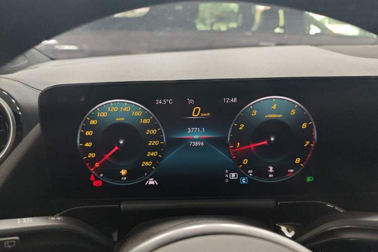 Used Mercedes-Benz GLA 2022 Second Facelift GLA 200
